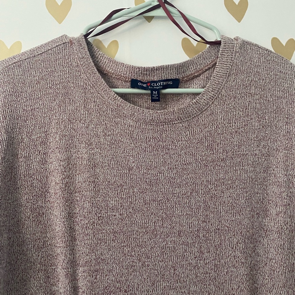 One ❤️ clothing crop top - Picture 3 of 5